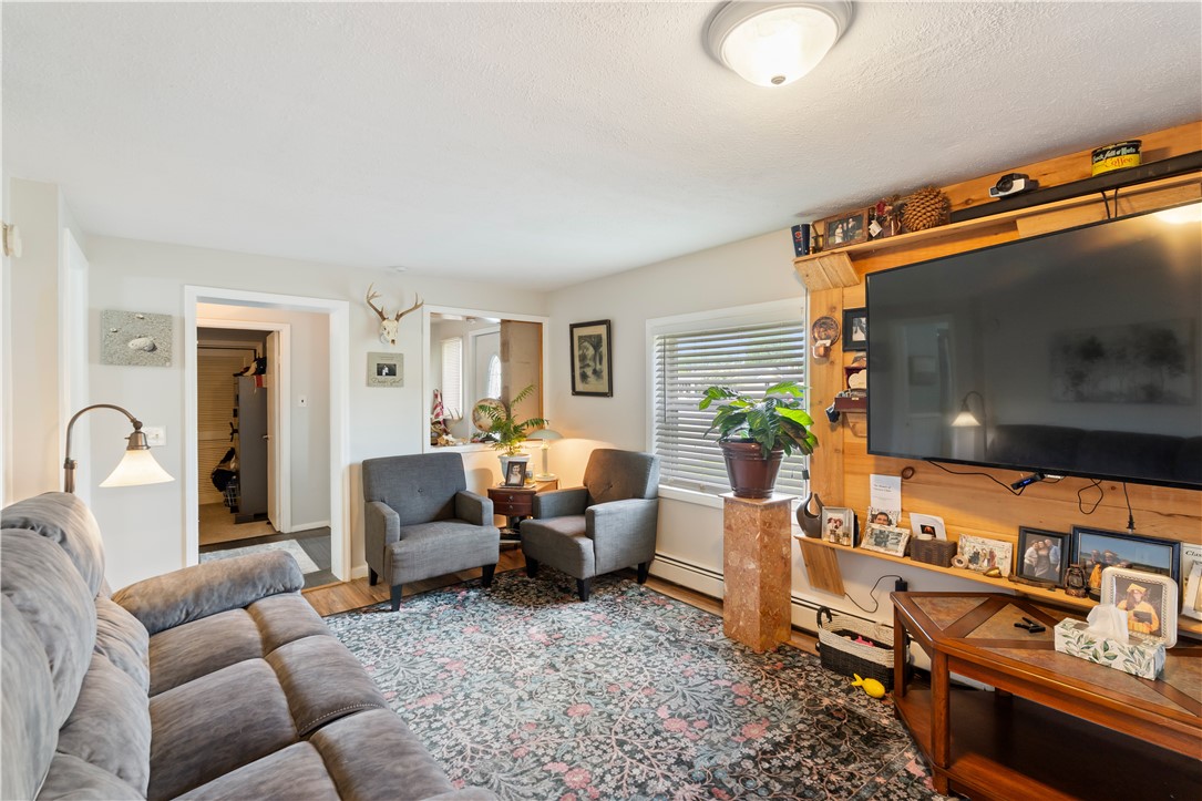 489 Plank Road Penfield, NY 14580 - Photo 13 of 47