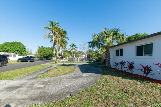 $525,000 | 17231 Northwest 24th Place, Miami Gardens, FL 33056