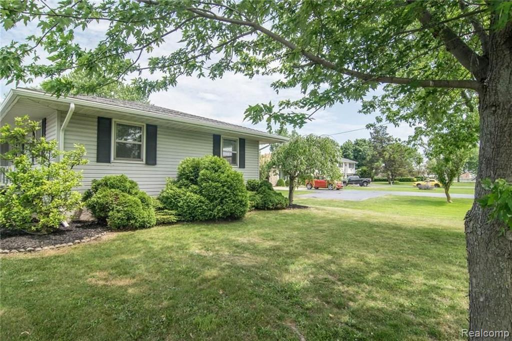 11434 Grafton Road Carleton, MI 48117 - Photo 49 of 50