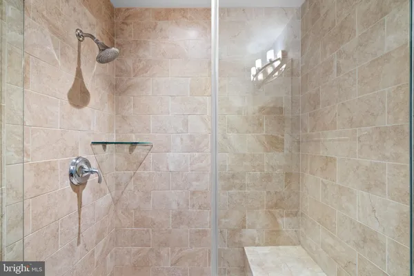 $534,000 | 8220 Crestwood Heights Drive, Unit 203, McLean, VA 22102