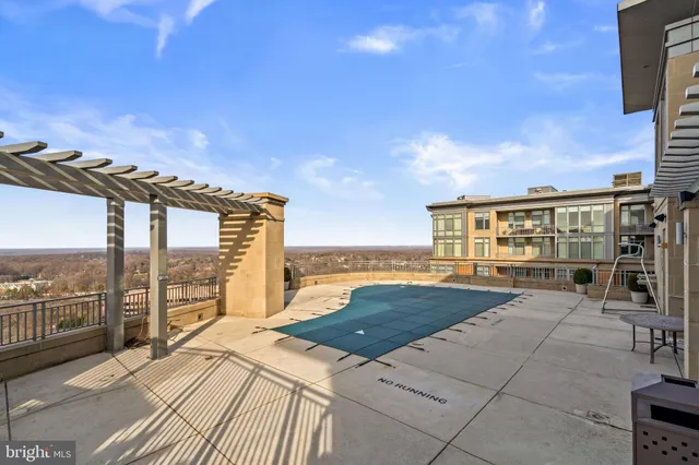 $555,000 | 8220 Crestwood Heights Drive, Unit 203, McLean, VA 22102