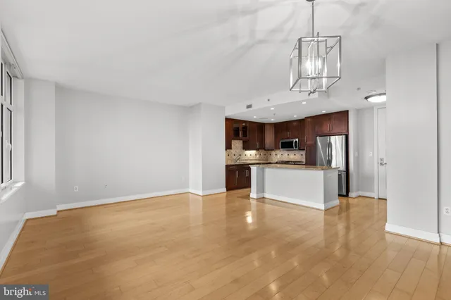 $555,000 | 8220 Crestwood Heights Drive, Unit 203, McLean, VA 22102