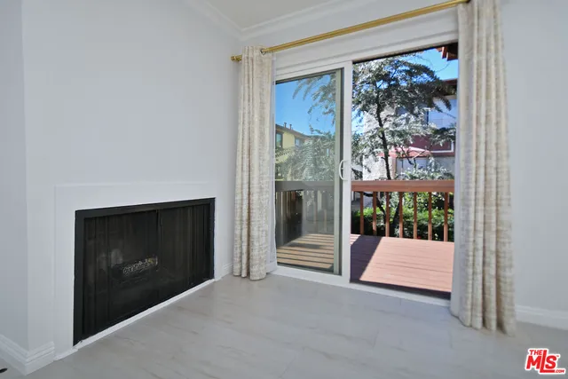 $729,000 | 13942 Oxnard Street, Valley Glen, CA 91401