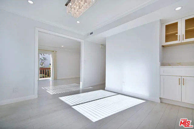 $729,000 | 13942 Oxnard Street, Valley Glen, CA 91401