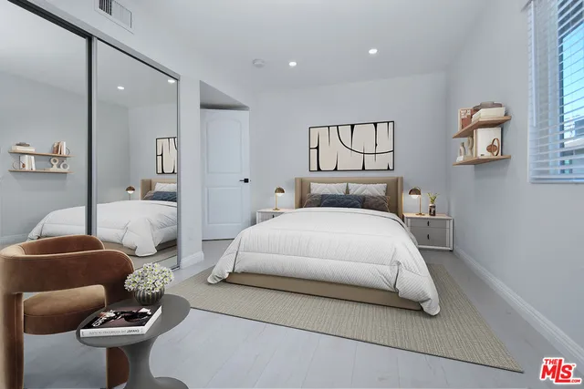 $729,000 | 13942 Oxnard Street, Valley Glen, CA 91401