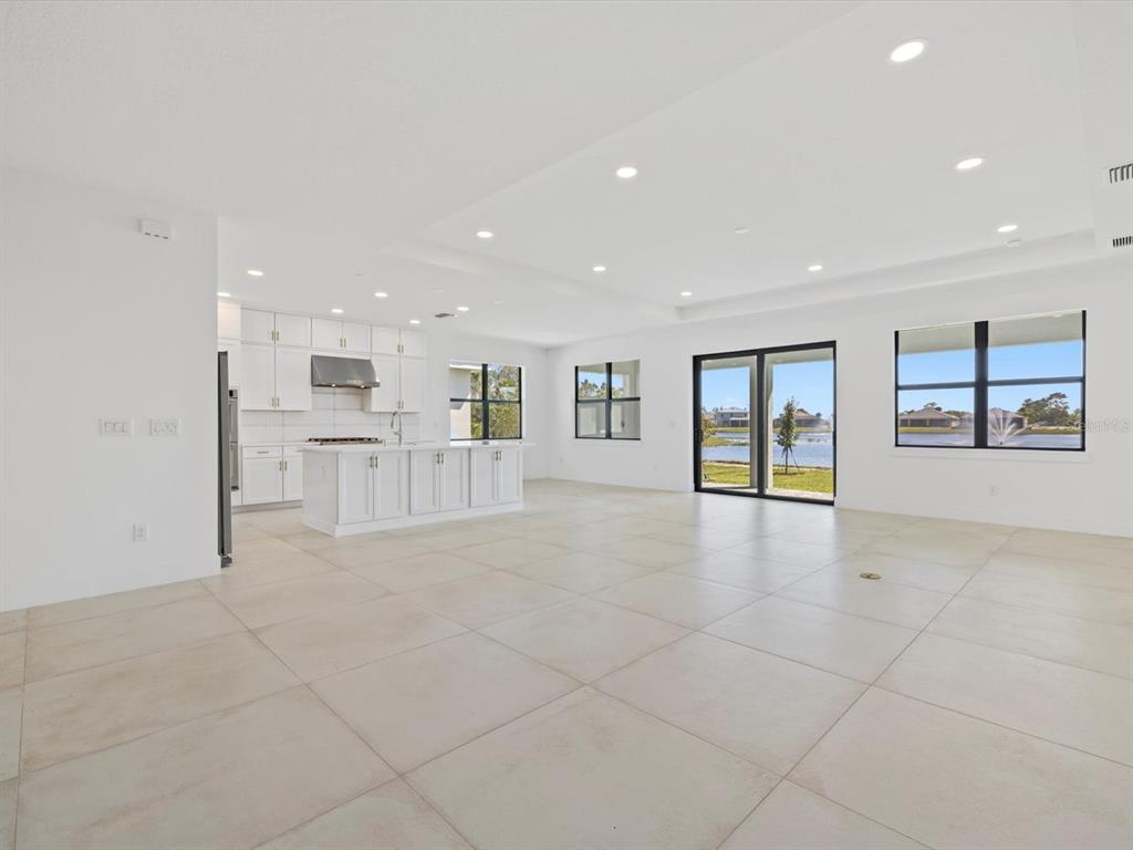 12815 Morning Mist Place Venice, FL 34293 - Photo 11 of 51