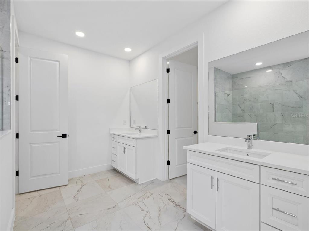 12815 Morning Mist Place Venice, FL 34293 - Photo 21 of 51