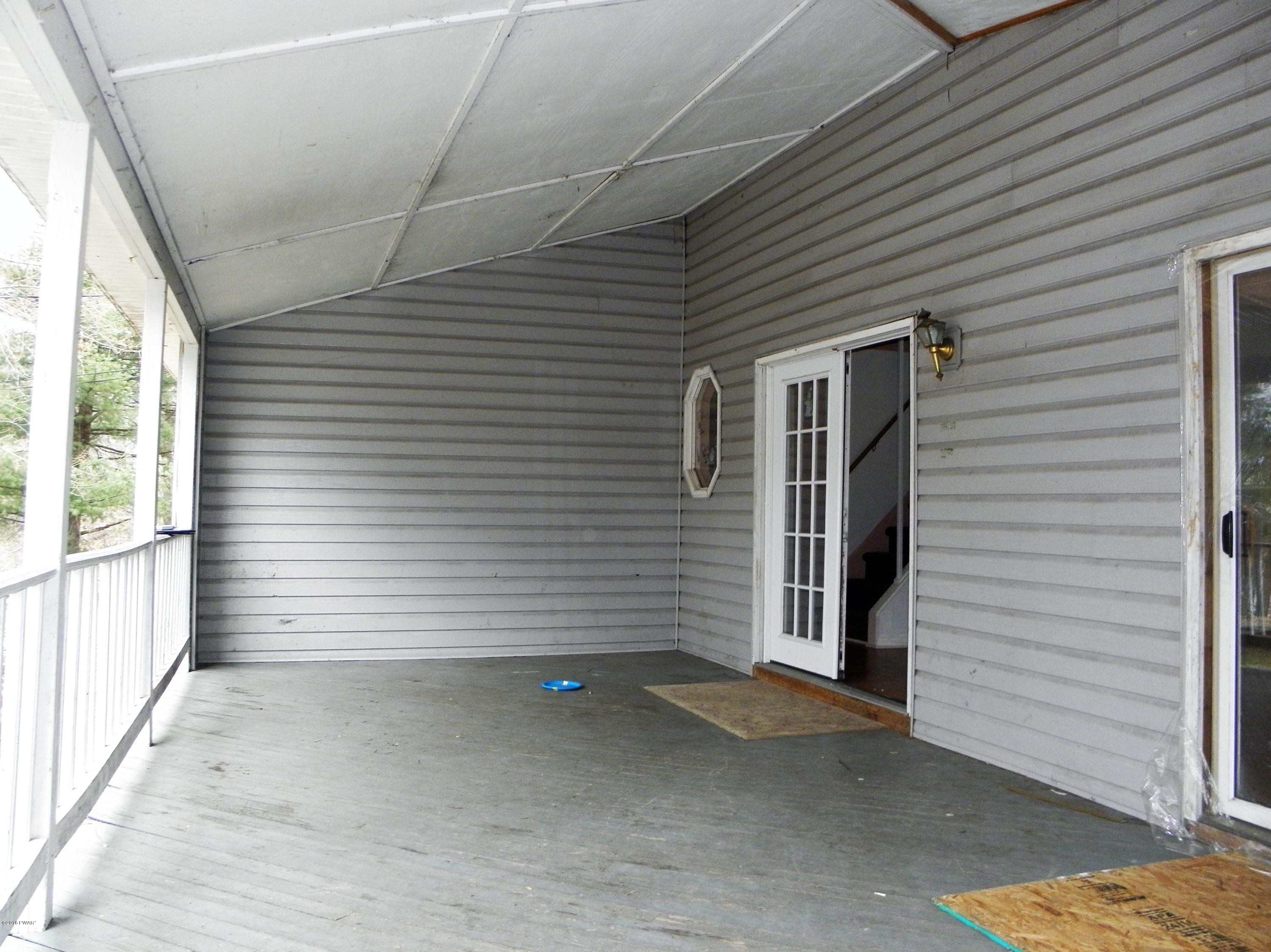 12 Riverside Avenue Hawley, PA 18428 - Photo 12 of 16