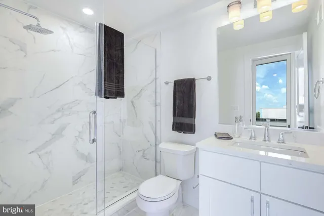 $2,300 | 2601 30th Street Northeast, Unit 9, Washington, DC 20018