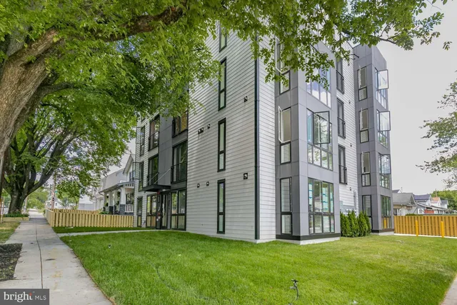 $2,300 | 2601 30th Street Northeast, Unit 9, Washington, DC 20018