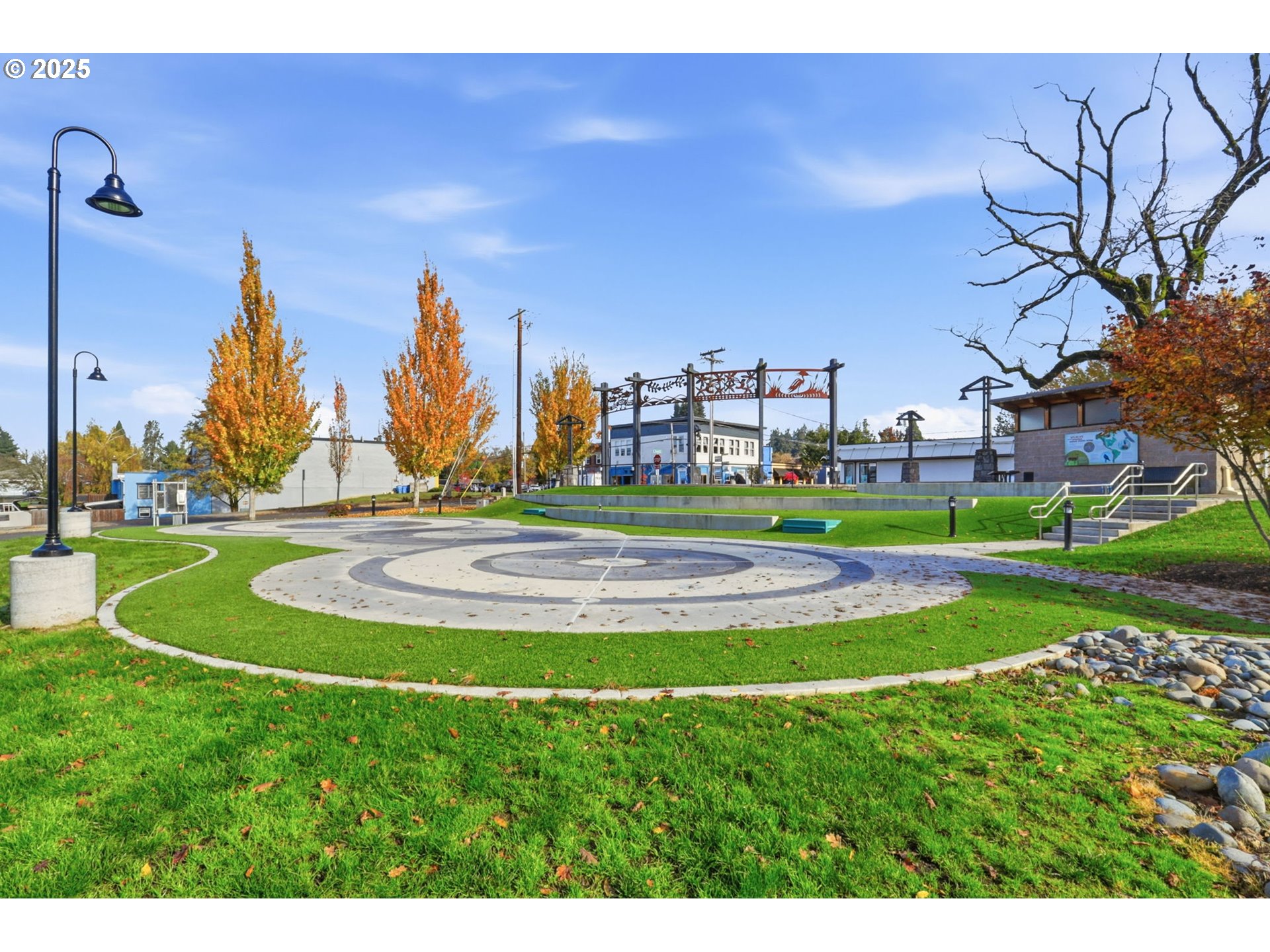 117 North 9th Avenue Ridgefield, WA 98642 - Photo 35 of 47 a view of a golf course