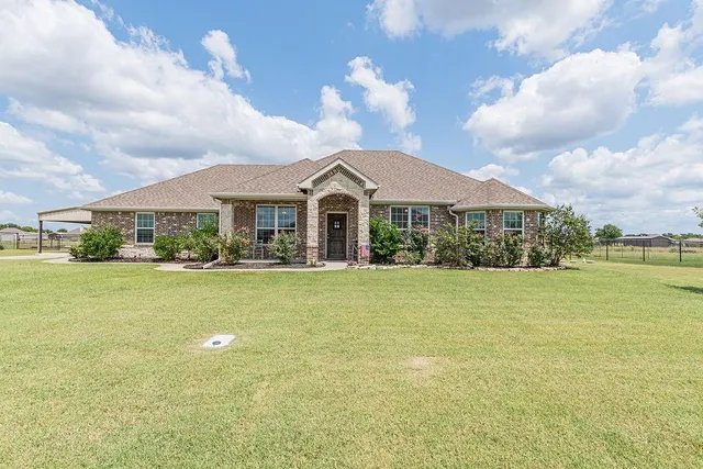 $519,999 | 4384 Paige Drive, Caddo Mills, TX 75135