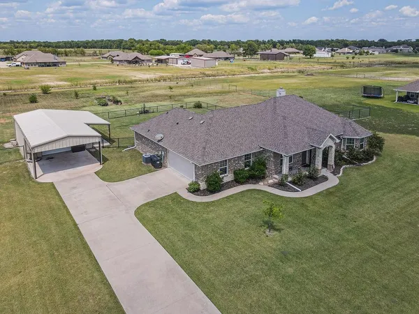 $519,999 | 4384 Paige Drive, Caddo Mills, TX 75135