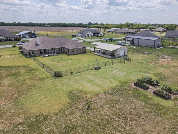 $519,999 | 4384 Paige Drive, Caddo Mills, TX 75135