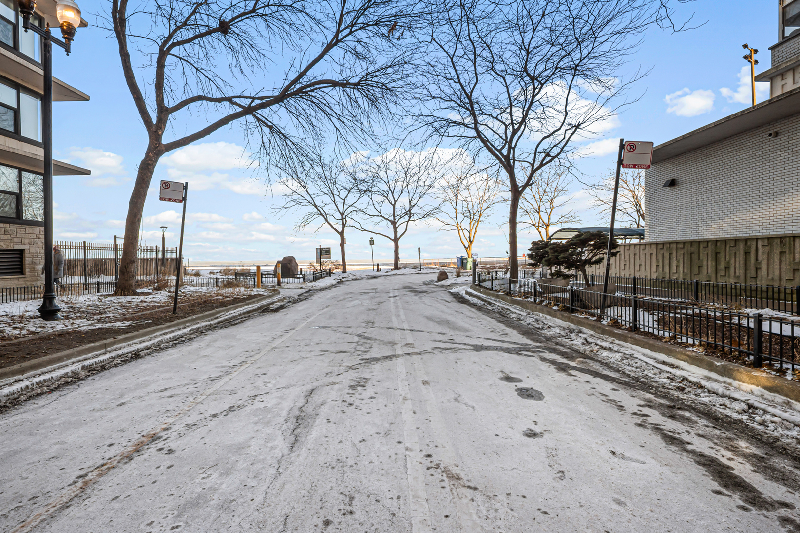 5757 North Sheridan Road, Unit 15G Chicago, IL 60660 - Photo 20 of 20