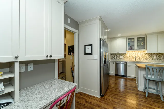 $330,000 | 2843 Century Court Northeast, Rochester, MN 55906