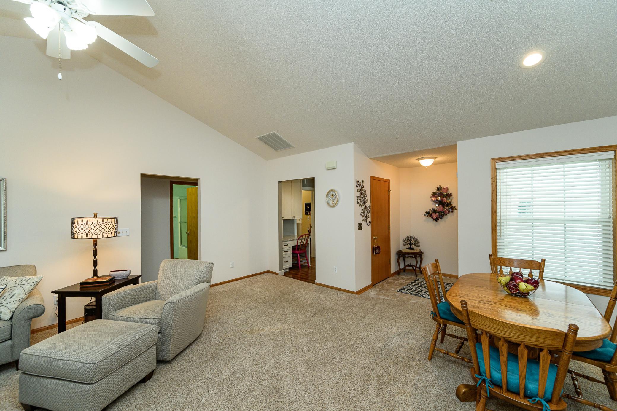 2843 Century Court Northeast Rochester, MN 55906 - Photo 5 of 24