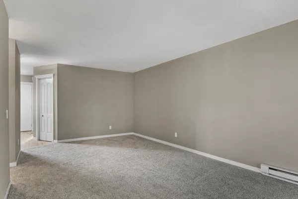 $199,900 | 1008 North Sunny Vale Lane, Unit B, Madison, WI 53713