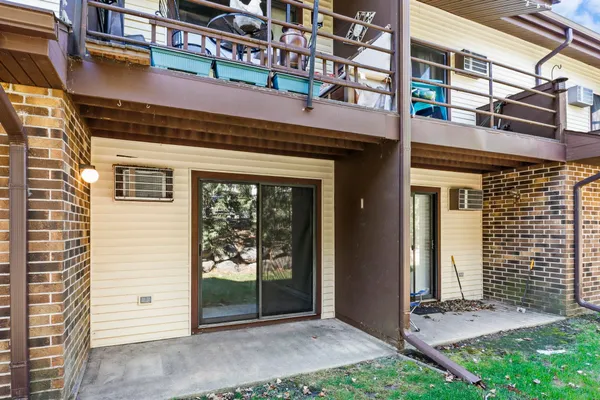 $199,900 | 1008 North Sunny Vale Lane, Unit B, Madison, WI 53713