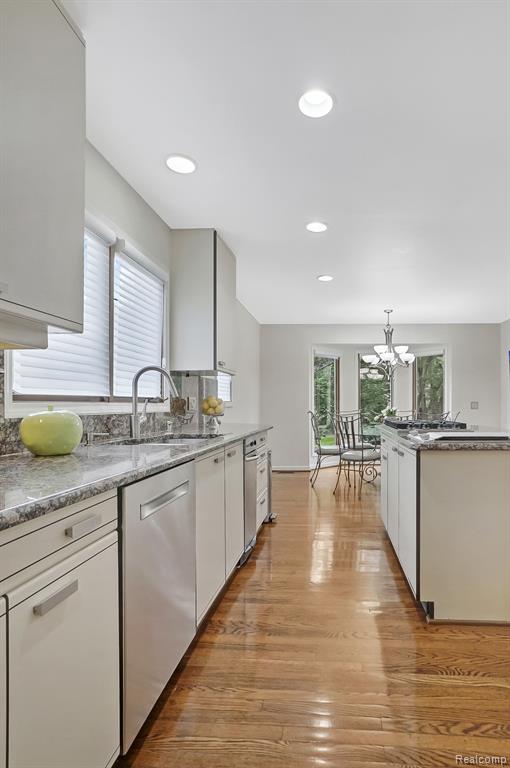 72 Vaughan-Ridge Road Bloomfield Hills, MI 48304 - Photo 22 of 65