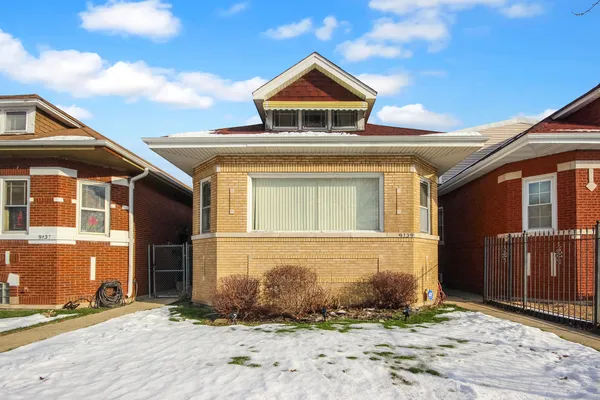 $215,000 | 9139 South Marshfield Avenue, Chicago, IL 60620