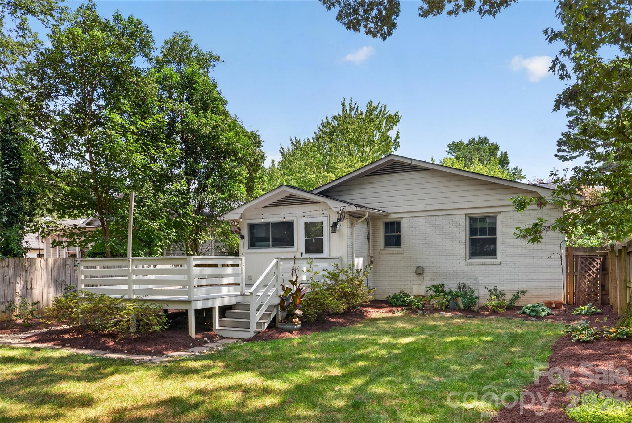 1911 Club Road Charlotte, NC 28205 - Photo 24 of 26 Gallery Image 24