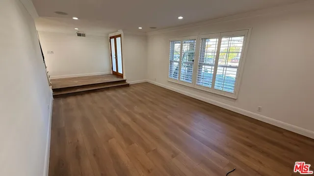 $6,700 | 29392 Hillrise Drive, Agoura Hills, CA 91301