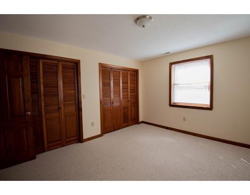 115 Candlestick Road North Andover, MA 01845 - Photo 19 of 28 Gallery Image 19