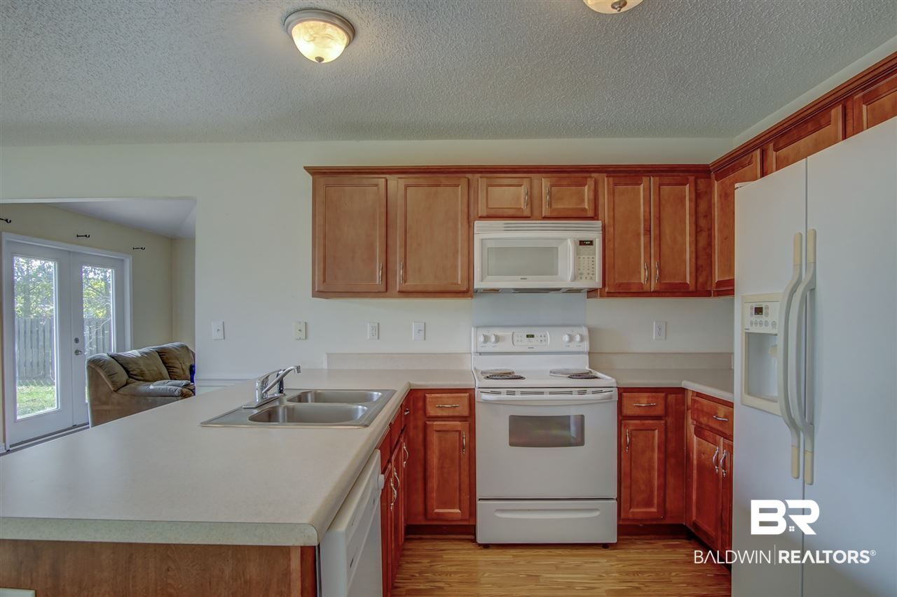 28394 County Road 65 Loxley, AL 36551 - Photo 10 of 31 Kitchen