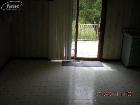 9975 Byron Road Howell, MI 48855 - Photo 7 of 7 20166226-6.JPG