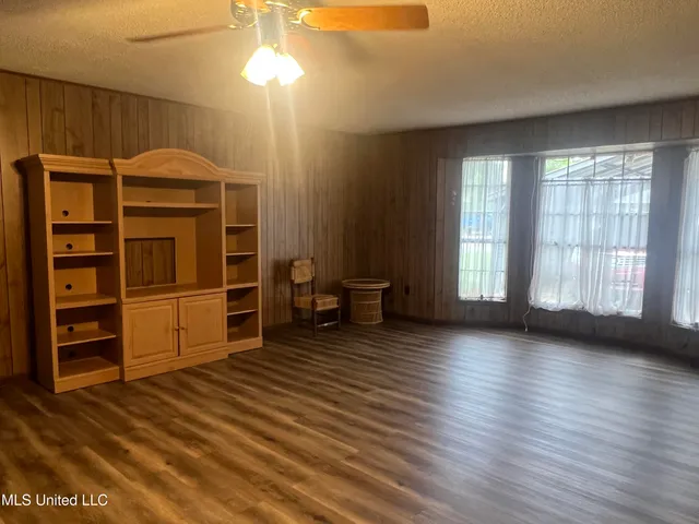 $229,000 | 2285 Harkness Court, Biloxi, MS 39532