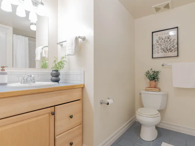 $239,000 | 417 West 1st Avenue, Unit 3A, Spokane, WA 99201