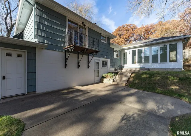 $269,900 | 3332 16th Street, Moline, IL 61265