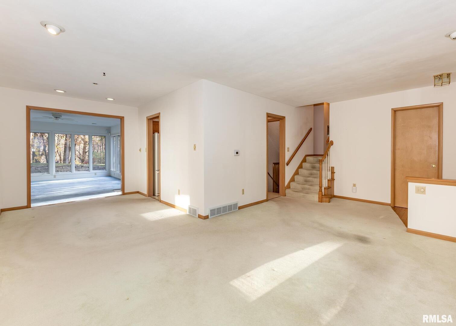 3332 16th Street Moline, IL 61265 - Photo 7 of 32