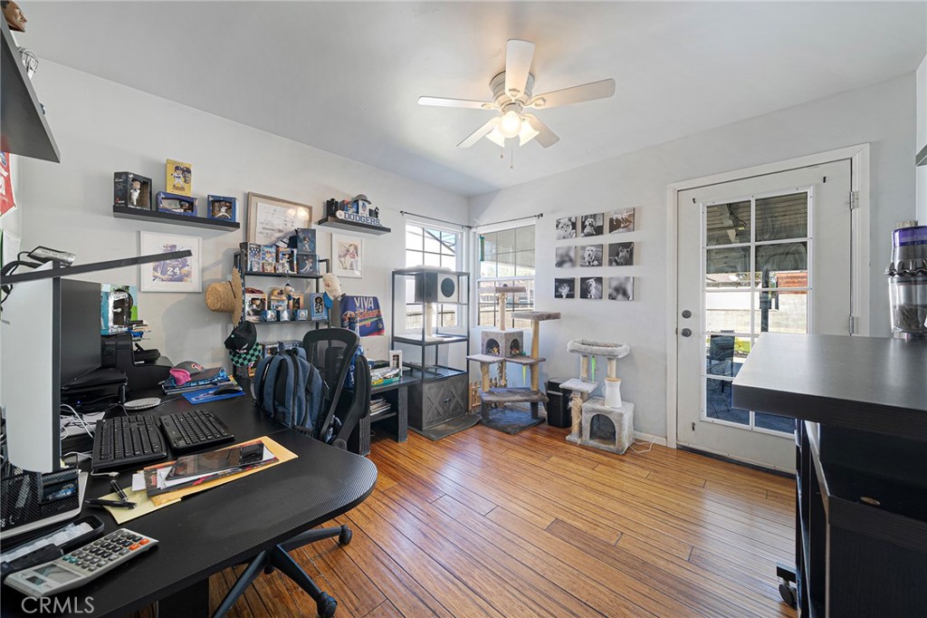 9127 Danbridge Street Pico Rivera, CA 90660 - Photo 13 of 31 Second bedroom