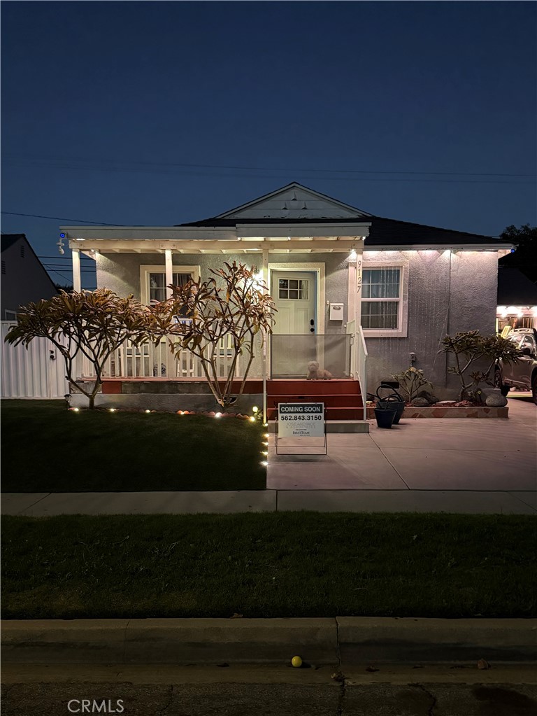 9127 Danbridge Street Pico Rivera, CA 90660 - Photo 30 of 31 Front view at night.