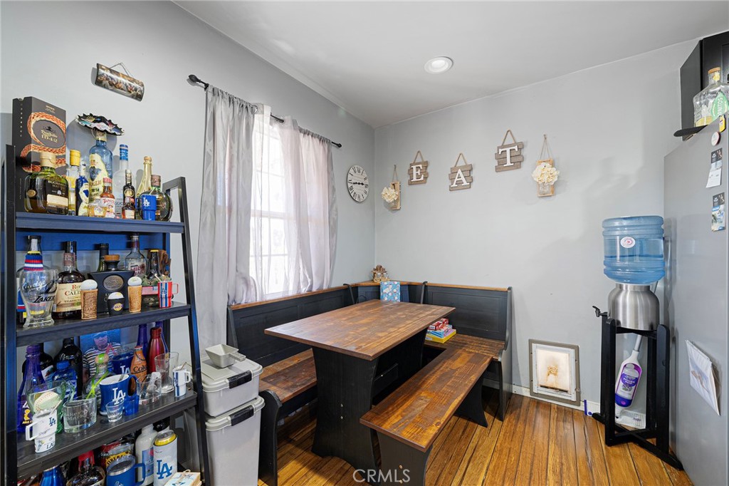 9127 Danbridge Street Pico Rivera, CA 90660 - Photo 10 of 31 Dining area