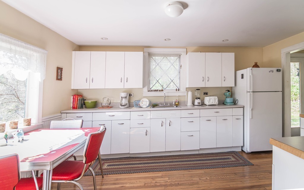 442 Boston Road Palmer, MA 01069 - Photo 6 of 30
