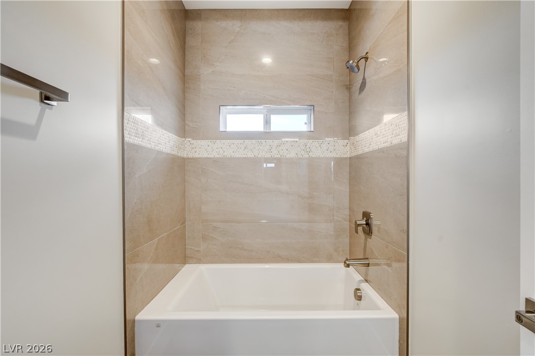 6511 Adrian Ridge Las Vegas, NV 89149 - Photo 38 of 63