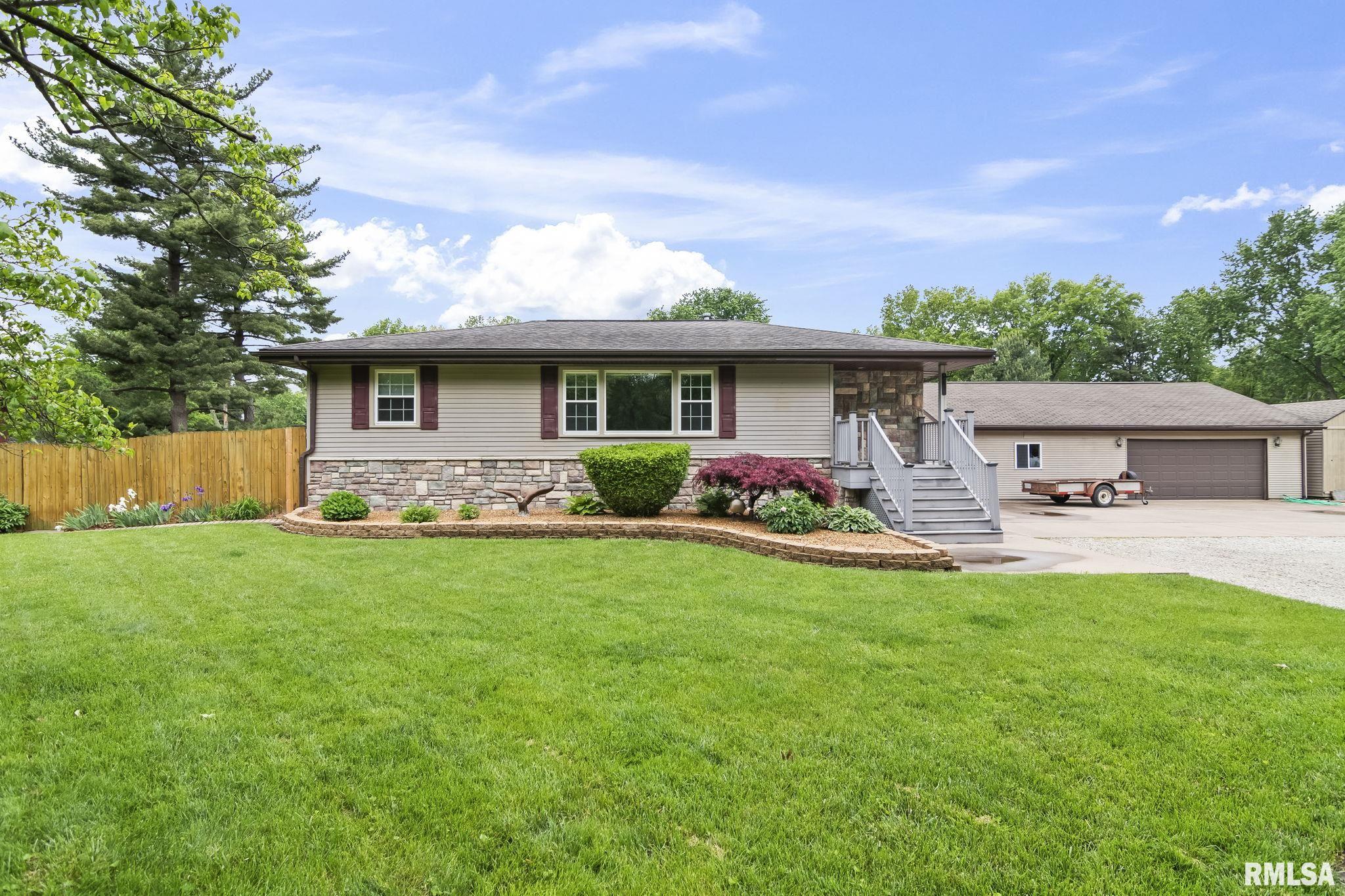 6247 Crows Mill Lane Springfield, IL 62712 - Photo 1 of 53