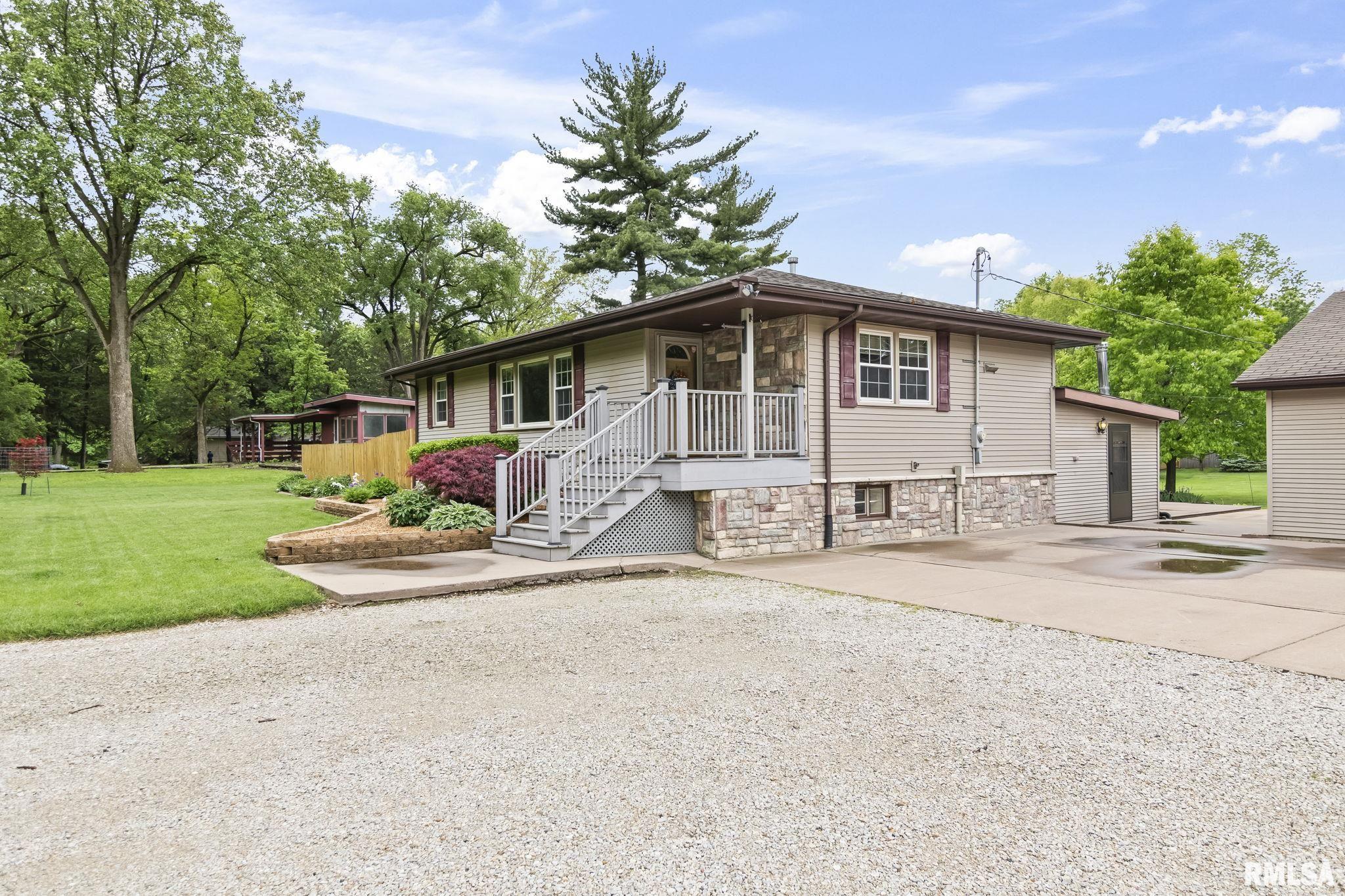 6247 Crows Mill Lane Springfield, IL 62712 - Photo 4 of 53