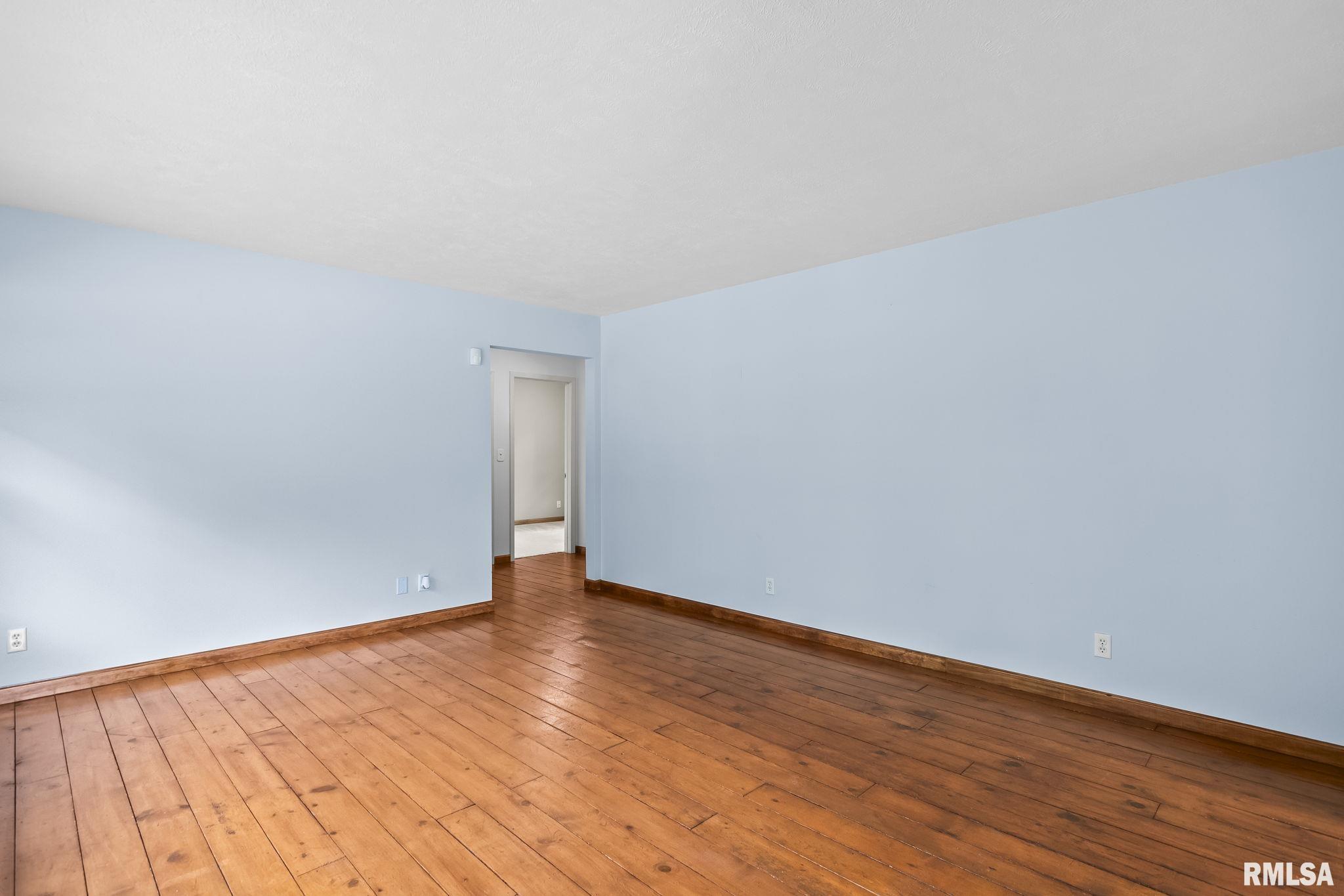 6247 Crows Mill Lane Springfield, IL 62712 - Photo 8 of 53