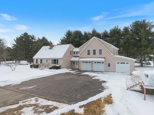 $675,000 | 10 Tow Road, Biddeford, ME 04005
