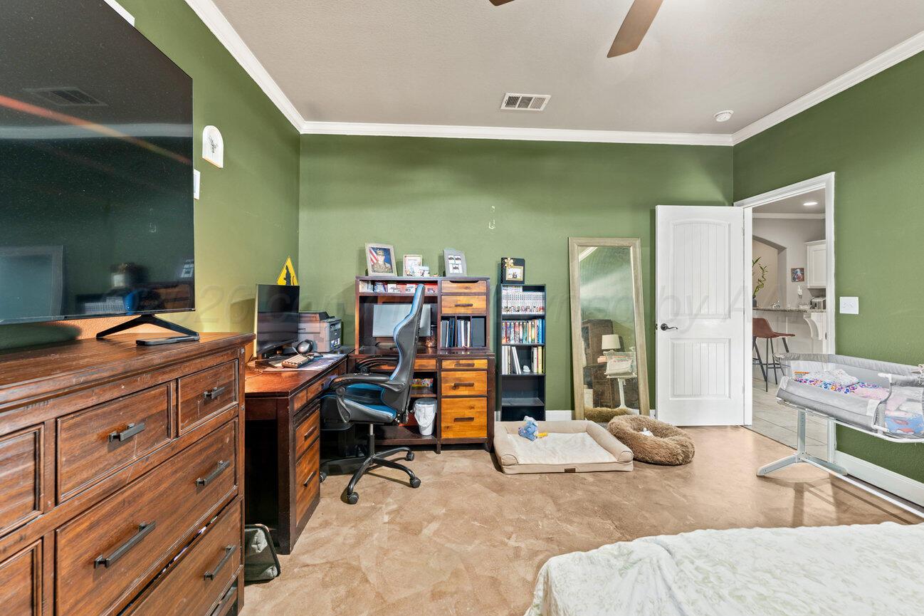 104 Western Street Claude, TX 79019 - Photo 25 of 34 Primary Bedroom-2