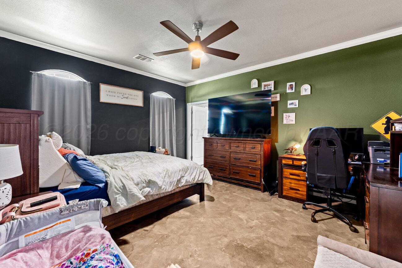 104 Western Street Claude, TX 79019 - Photo 27 of 34 Primary Bedroom