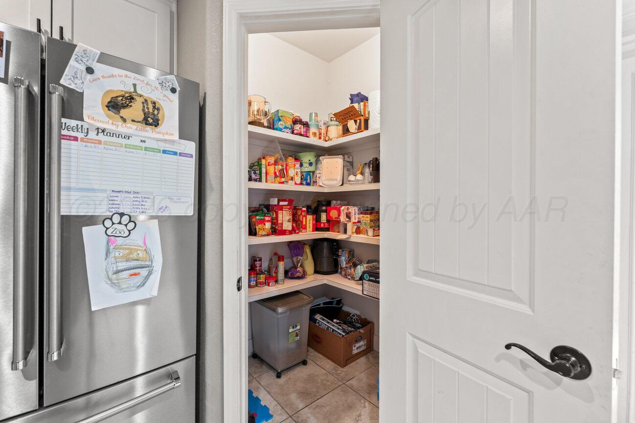 104 Western Street Claude, TX 79019 - Photo 8 of 34 Pantry