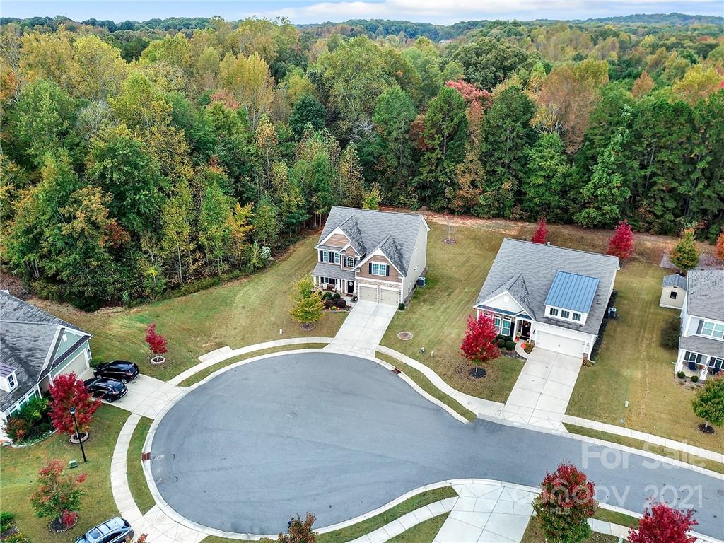 1505 Hedge Apple Road Clover, SC 29710 - Photo 4 of 45 Gallery Image 4