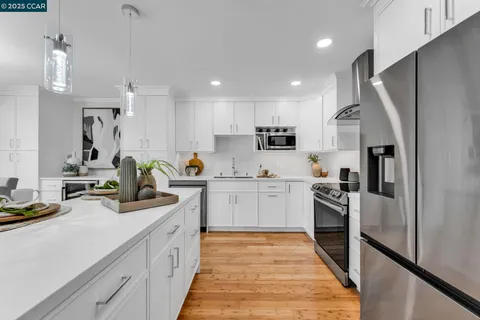 $599,000 | 1200 Leisure Lane, Unit 4, Walnut Creek, CA 94595