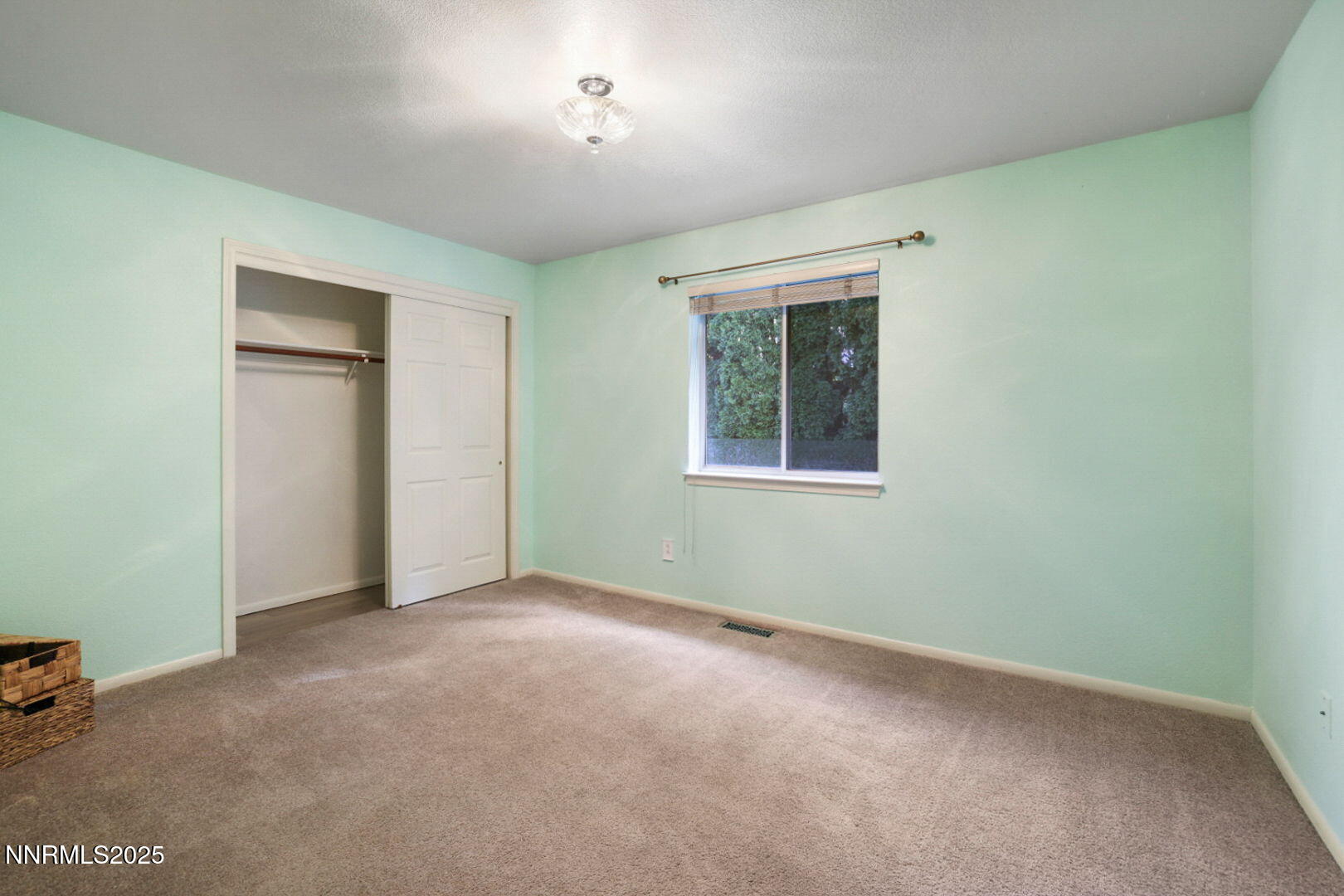 3680 Ranch Crest Drive Reno, NV 89509 - Photo 34 of 53 16-web-or-mls-Kyles House-17