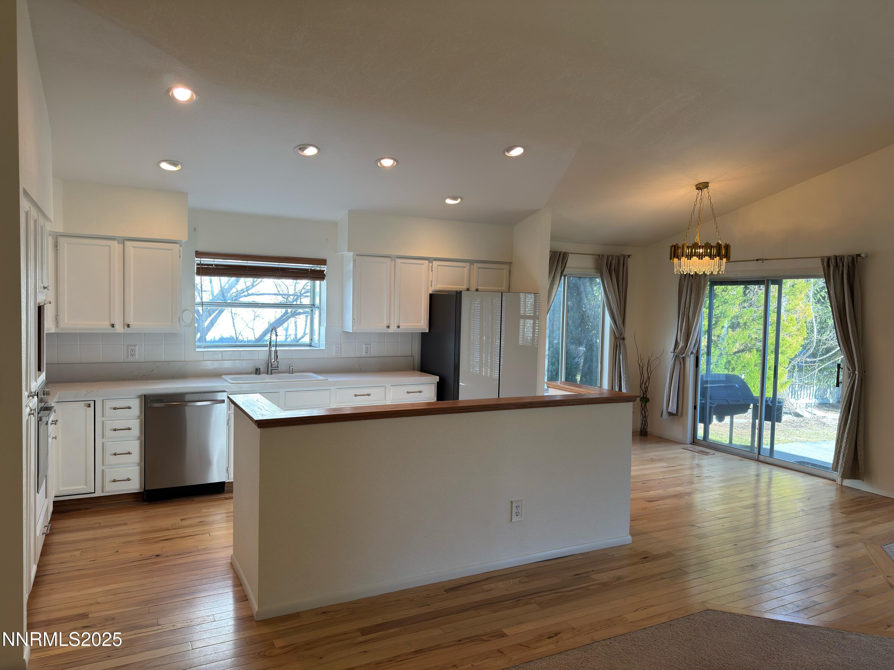 3680 Ranch Crest Drive Reno, NV 89509 - Photo 9 of 53 IMG_3733